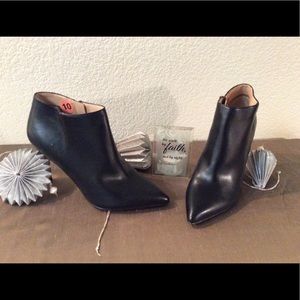 NEW Franco Sarto Black Leather Boots